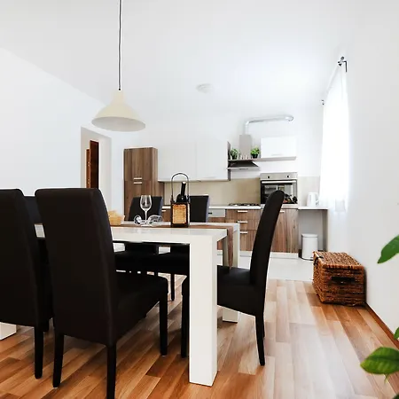 Hills Apartamento Zadar